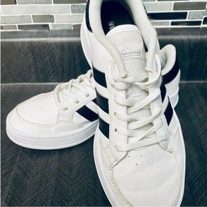 Adidas Breaknet shoes